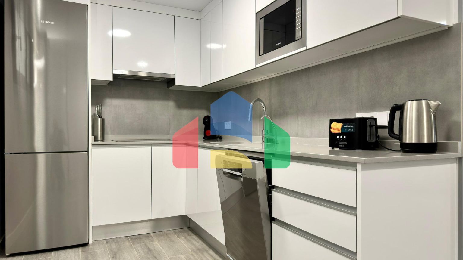 Просторный дуплекс с панорамными видами в CAMPORROSSO VILLAGE, Бенидорм