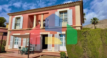 ПРОСТОРНАЯ СРЕДИЗЕМНОМОРСКАЯ ВИЛЛА В GOLF BAHIA ФИНЕСТРАТ  С ВИДАМИ