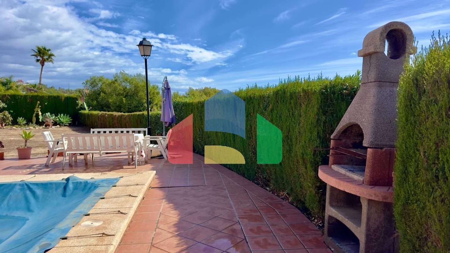 ПРОСТОРНАЯ СРЕДИЗЕМНОМОРСКАЯ ВИЛЛА В GOLF BAHIA ФИНЕСТРАТ  С ВИДАМИ