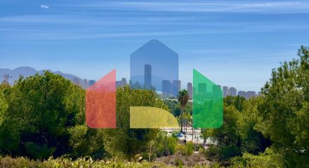 ПРОСТОРНАЯ СРЕДИЗЕМНОМОРСКАЯ ВИЛЛА В GOLF BAHIA ФИНЕСТРАТ  С ВИДАМИ