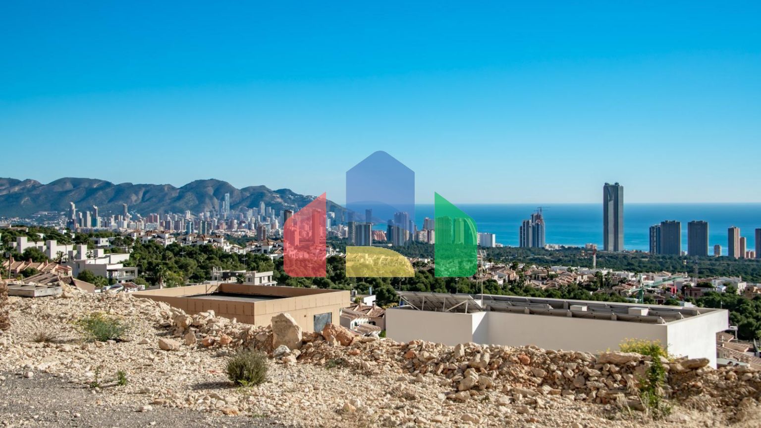 Уникальные виллы с потрясающим видом на море в Финестрате