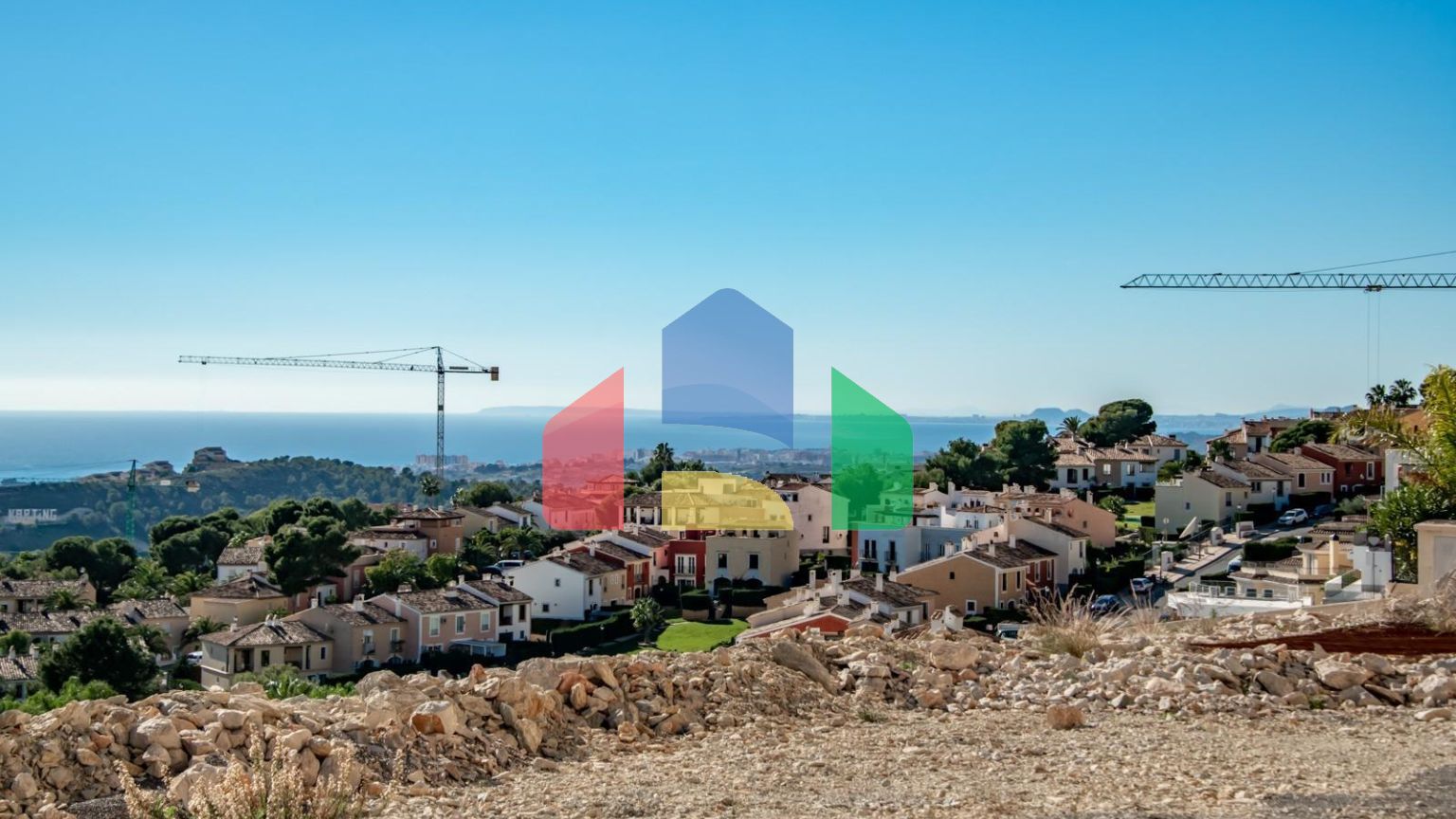 Уникальные виллы с потрясающим видом на море в Финестрате