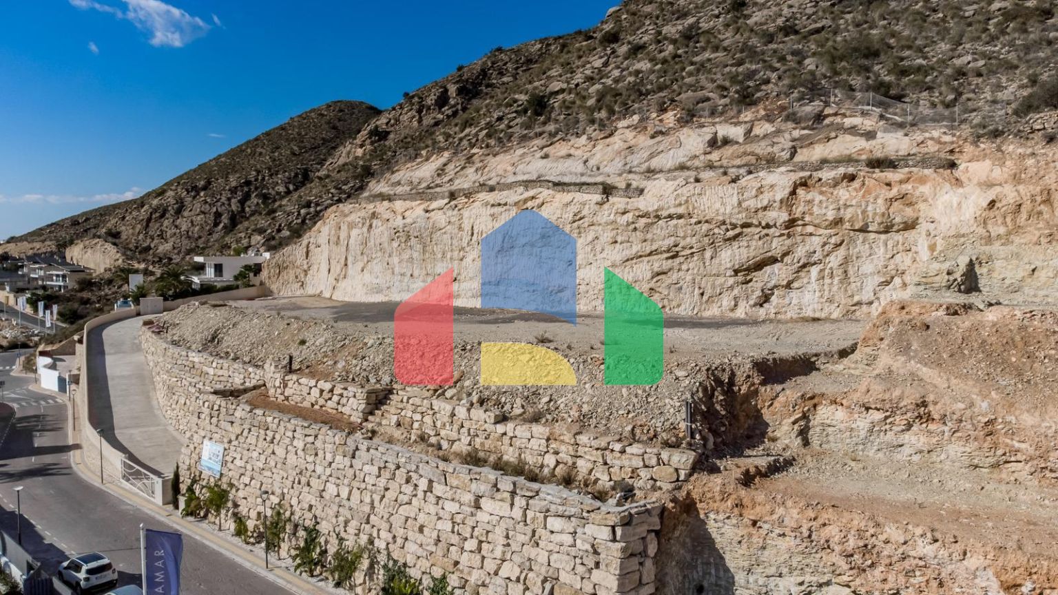 Уникальные виллы с потрясающим видом на море в Финестрате