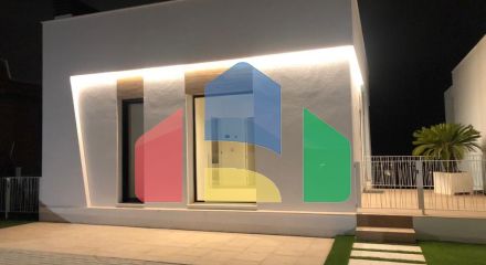 ВИЛЛА НА ПРОДАЖУ В ФИНЕСТРАТЕ