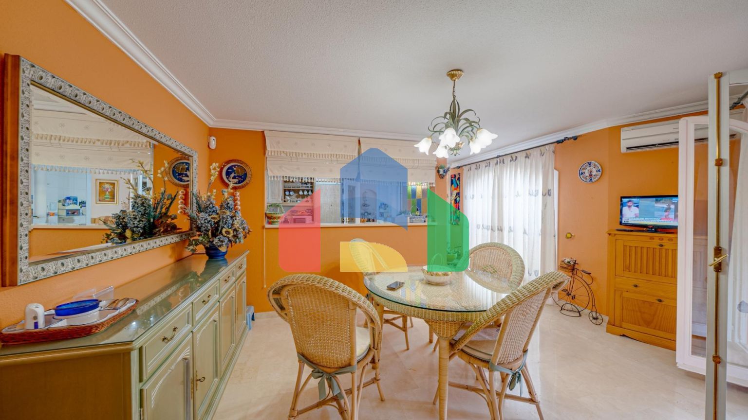 Уютный дом в Финестрате