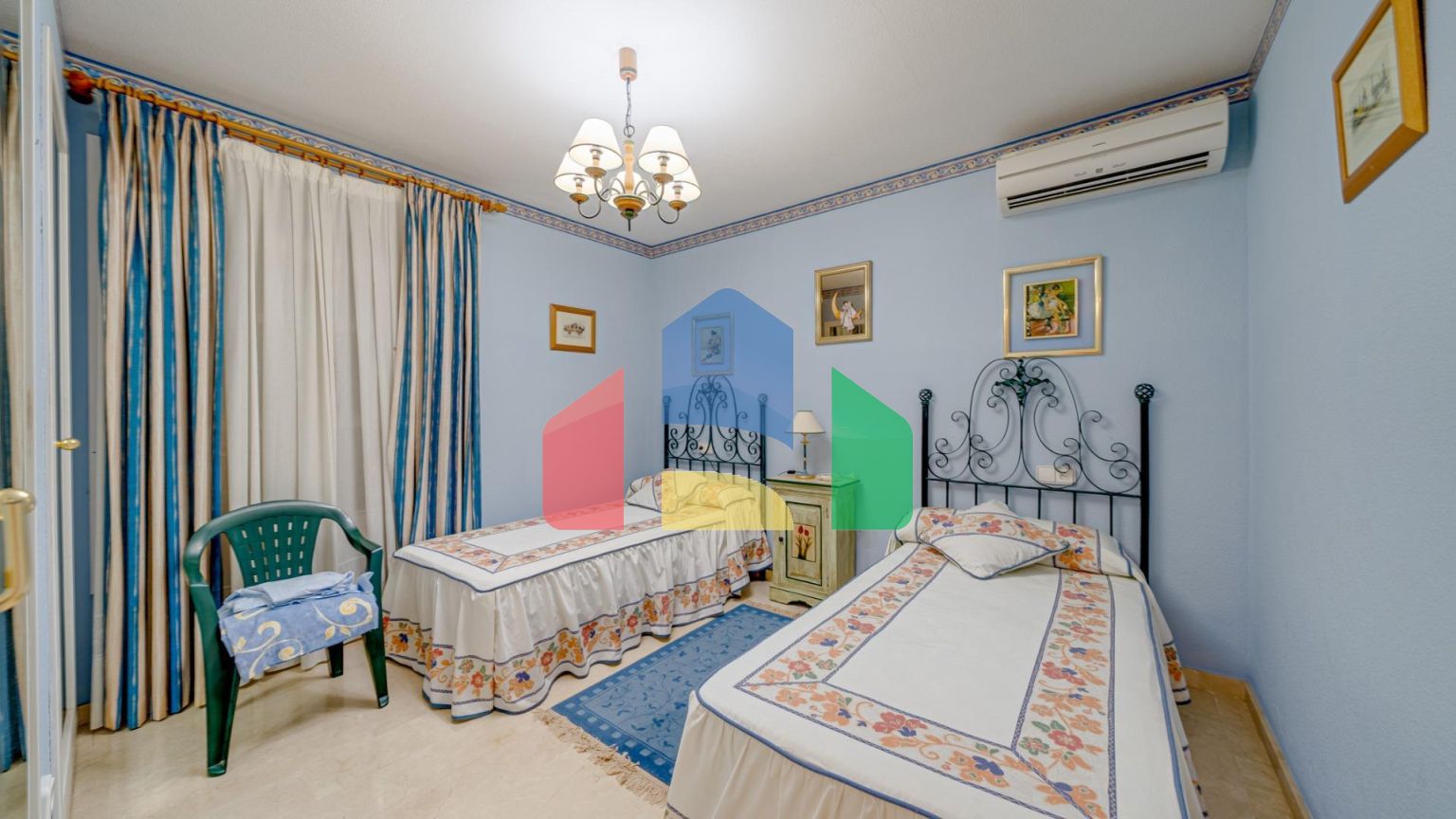 Уютный дом в Финестрате