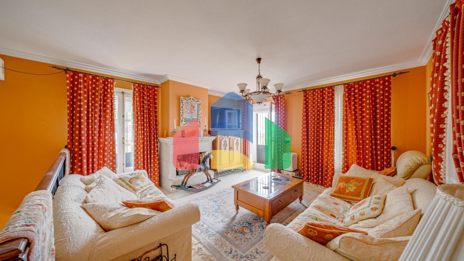 Уютный дом в Финестрате