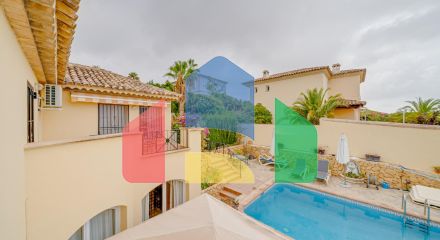 Уютный дом в Финестрате