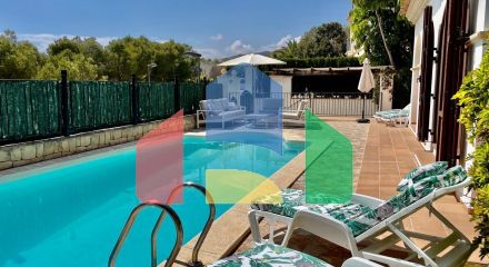 Charming Mediterranean Villa with Private Pool in Sierra Cortina