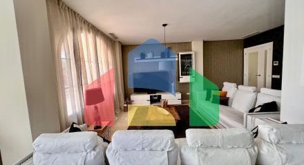 Очаровательная средиземноморская вилла с частным бассейном в Сьерра-Кортина