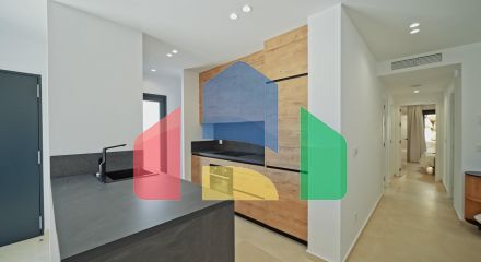 New exclusive design villas with views of the sea and the mountains