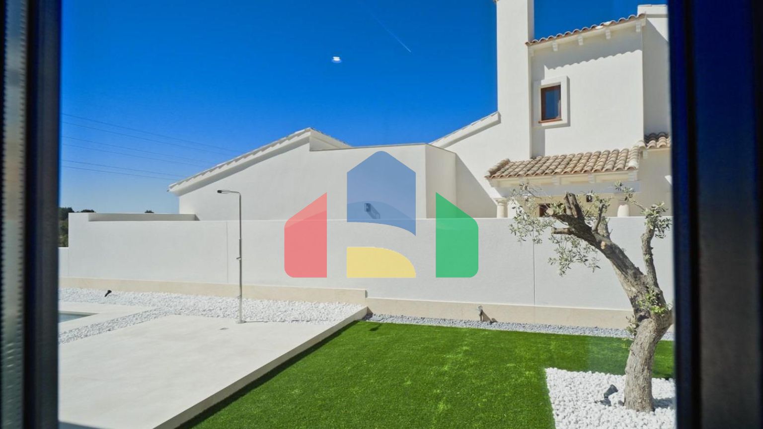 Новые эксклюзивные дизайнерские виллы с видом на море и горы