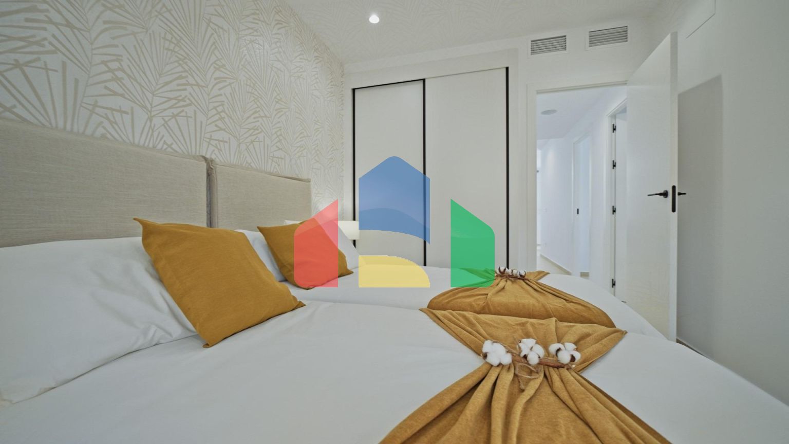 Новые эксклюзивные дизайнерские виллы с видом на море и горы