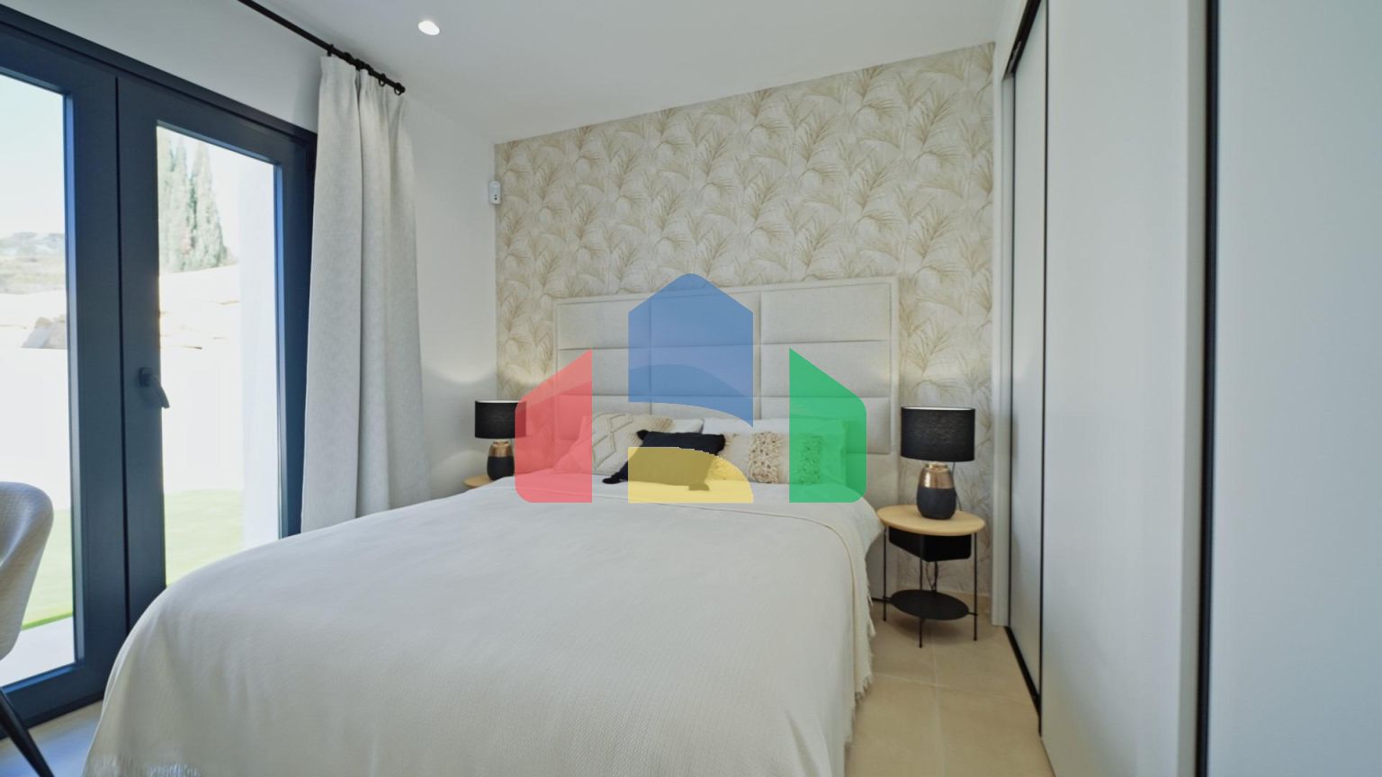 Новые эксклюзивные дизайнерские виллы с видом на море и горы