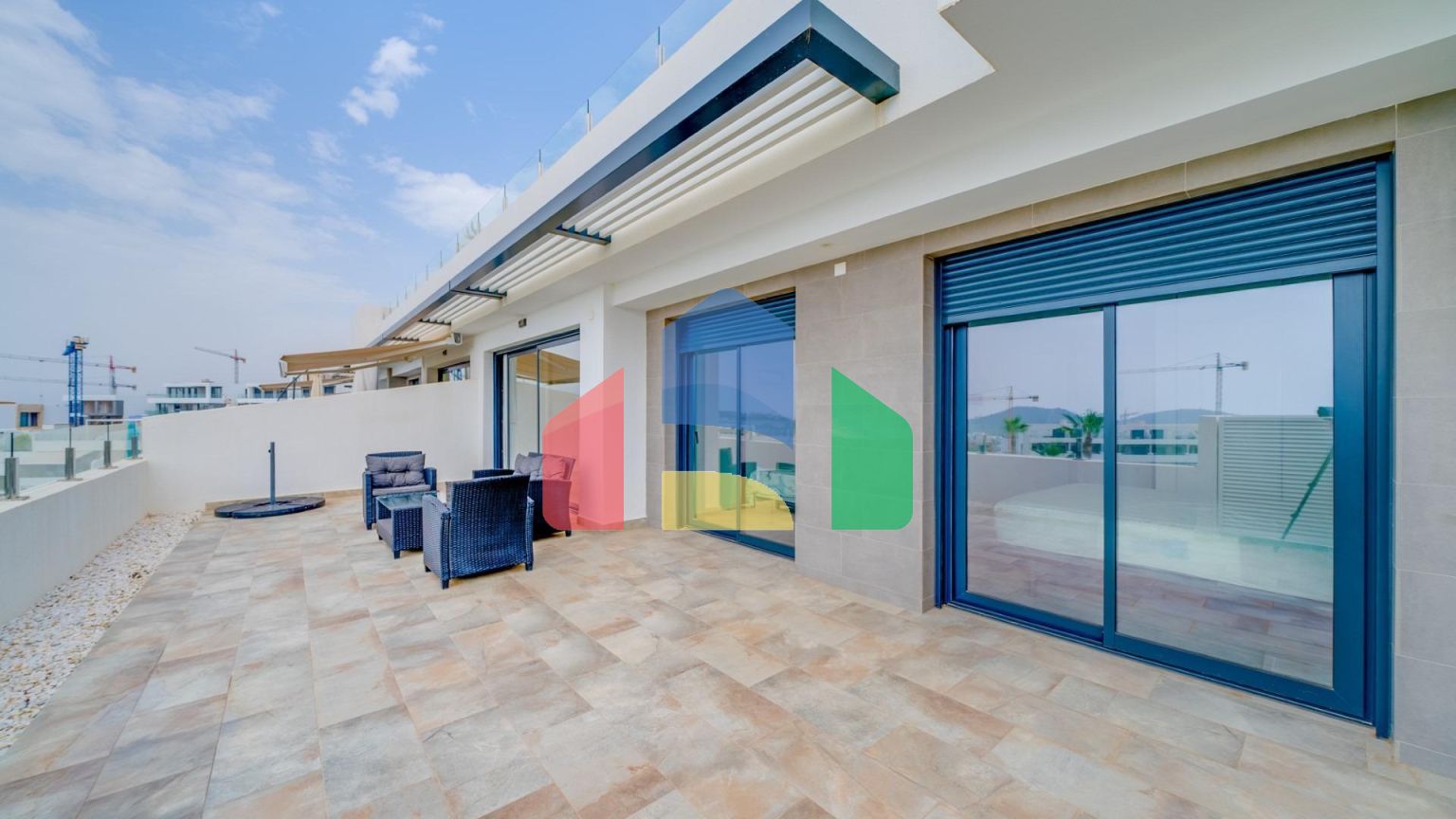 Полуновая квартира в Camporrosso Village