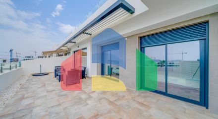 Полуновая квартира в Camporrosso Village