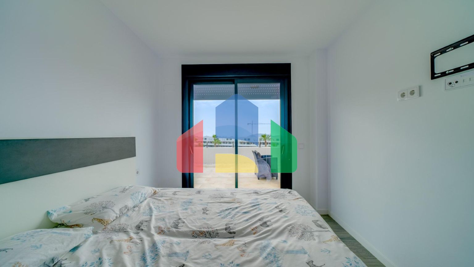 Полуновая квартира в Camporrosso Village