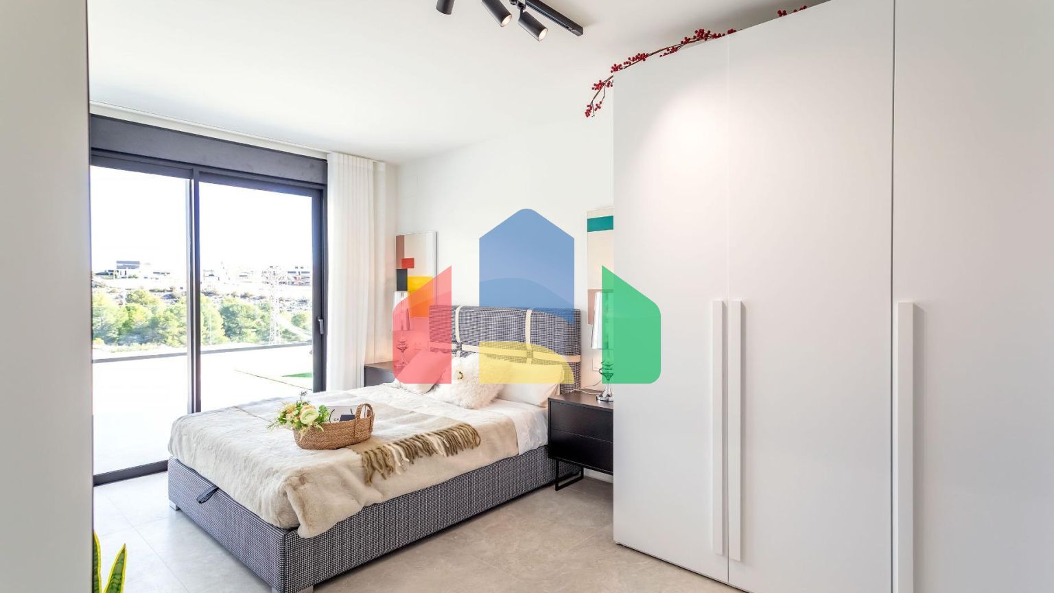 НОВЫЙ ЖИЛОЙ КОМПЛЕКС В ФИНЕСТРАТЕ