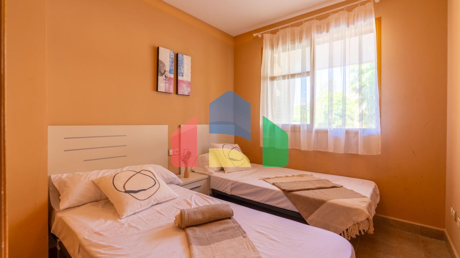 Отличная квартира в Лос Чересос: ваш новый дом в прекрасном районе Финестрат!