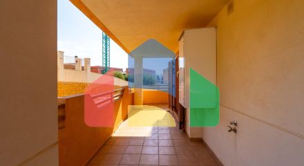 Отличная квартира в Лос Чересос: ваш новый дом в прекрасном районе Финестрат!