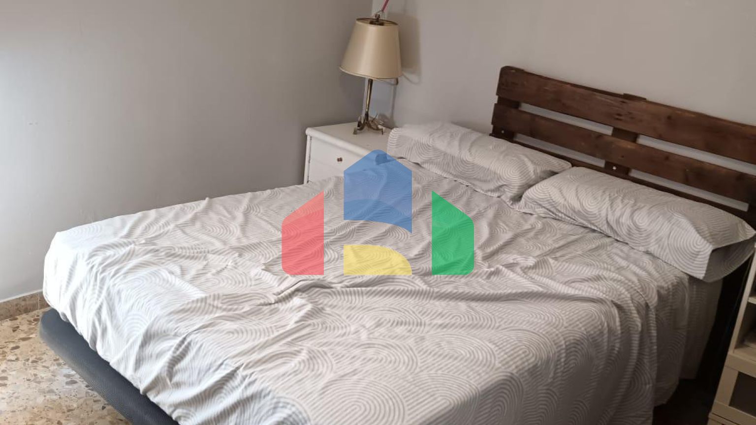 Очаровательный таунхаус в историческом центре Финестрата