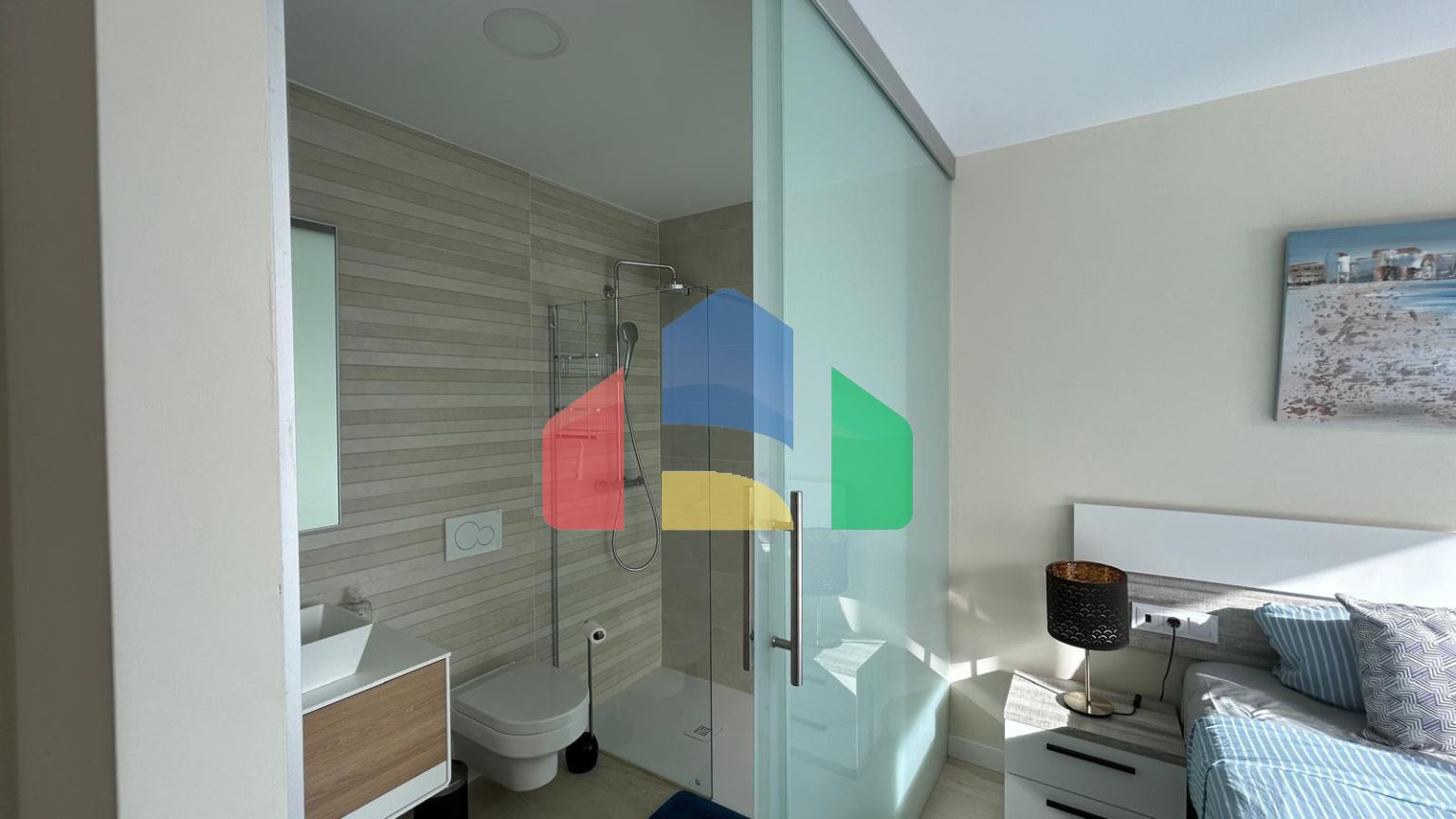 Отличная, полуновая квартира в Сьерра Кортина с видом на море!