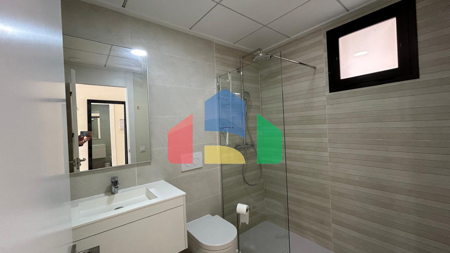 Отличная, полуновая квартира в Сьерра Кортина с видом на море!