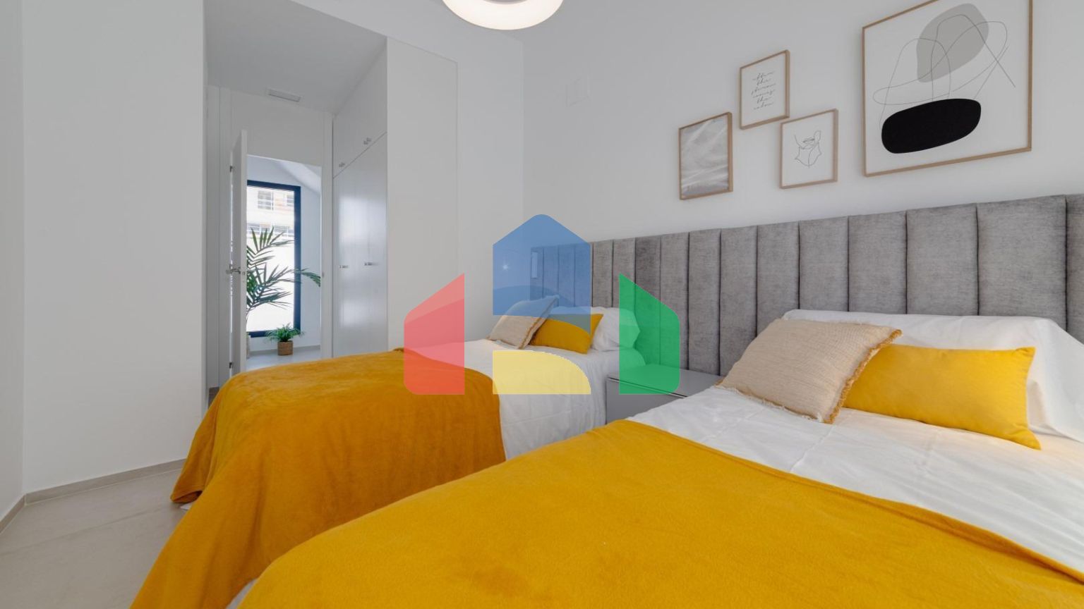 роскошных вилл в окружении зеленых зон и полей для гольфа