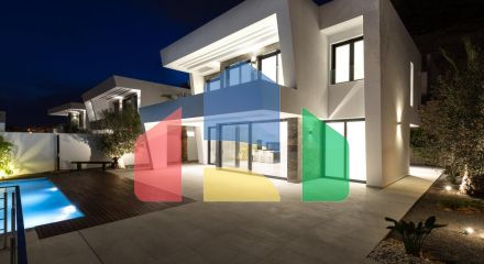 Изысканная вилла с собственным бассейном и панорамным видом в Сьерра-Кортина