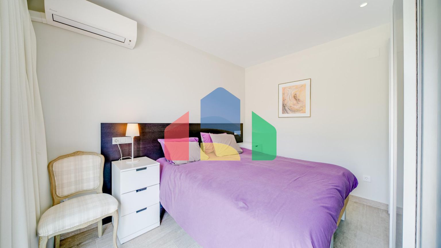 РОСКОШНАЯ ВИЛЛА ДЛЯ БОЛЬШОЙ СЕМЬИ В ФИНЕСТРАТЕ