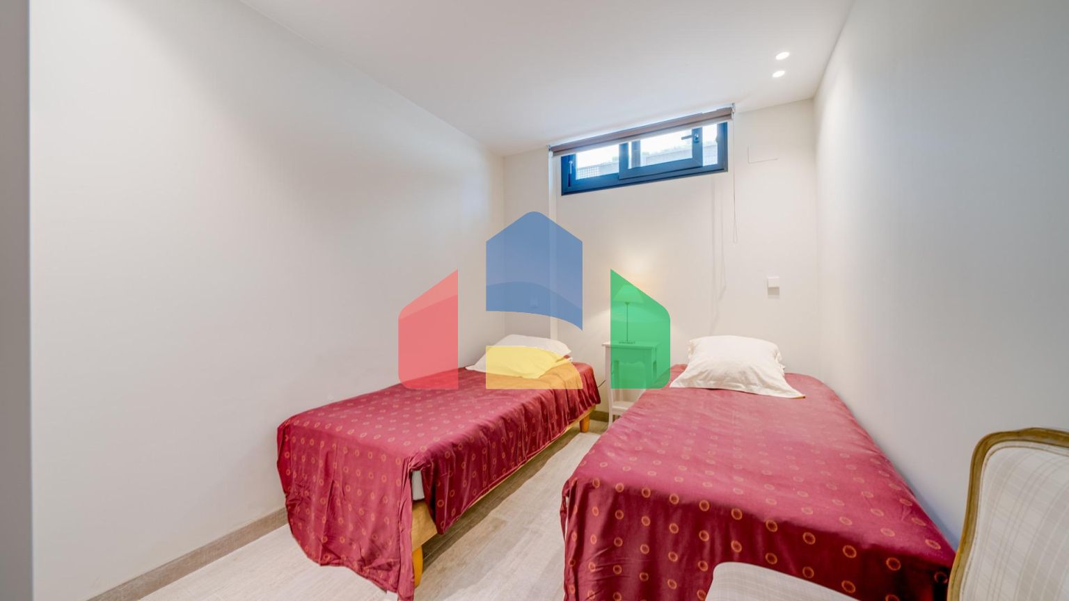 РОСКОШНАЯ ВИЛЛА ДЛЯ БОЛЬШОЙ СЕМЬИ В ФИНЕСТРАТЕ