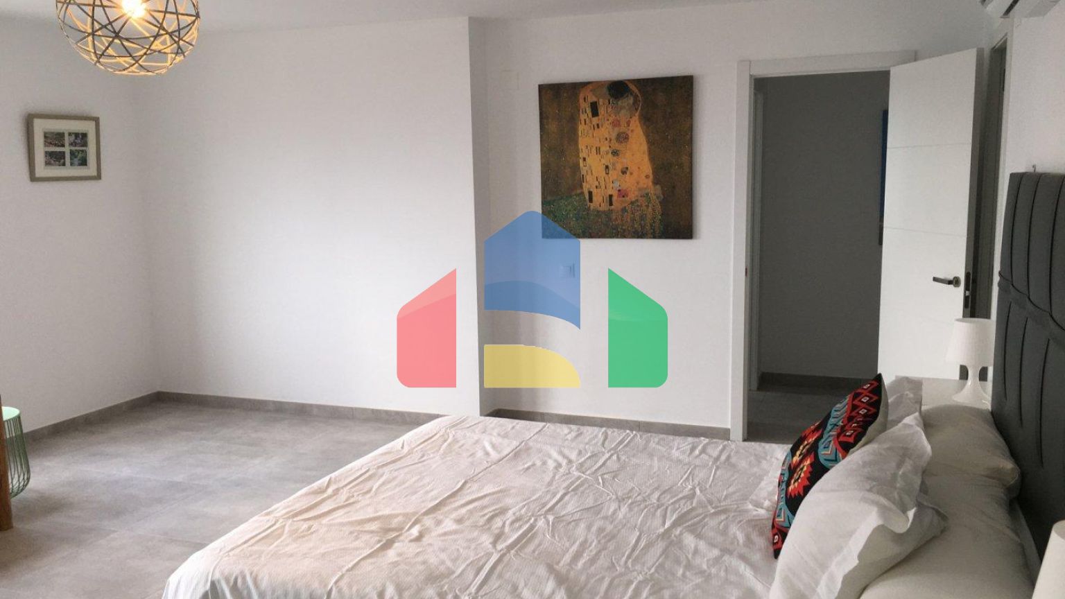 ВЕЛИКОЛЕПНЫЙ ПЕНТХАУС В БЕНИДОРМЕ В ЛА КАЛА С ВИДОМ НА МОРЕ