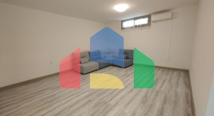 ОТДЕЛЬНАЯ ВИЛЛА С 4 СПАЛЬНЯМИ И ВИДОМ НА МОРЕ И ГОРЫ В ФИНЕСТРАТЕ