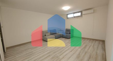 ОТДЕЛЬНАЯ ВИЛЛА С 4 СПАЛЬНЯМИ И ВИДОМ НА МОРЕ И ГОРЫ В ФИНЕСТРАТЕ