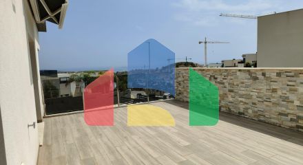 ОТДЕЛЬНАЯ ВИЛЛА С 4 СПАЛЬНЯМИ И ВИДОМ НА МОРЕ И ГОРЫ В ФИНЕСТРАТЕ