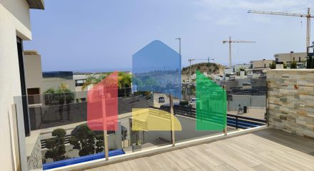 ОТДЕЛЬНАЯ ВИЛЛА С 4 СПАЛЬНЯМИ И ВИДОМ НА МОРЕ И ГОРЫ В ФИНЕСТРАТЕ