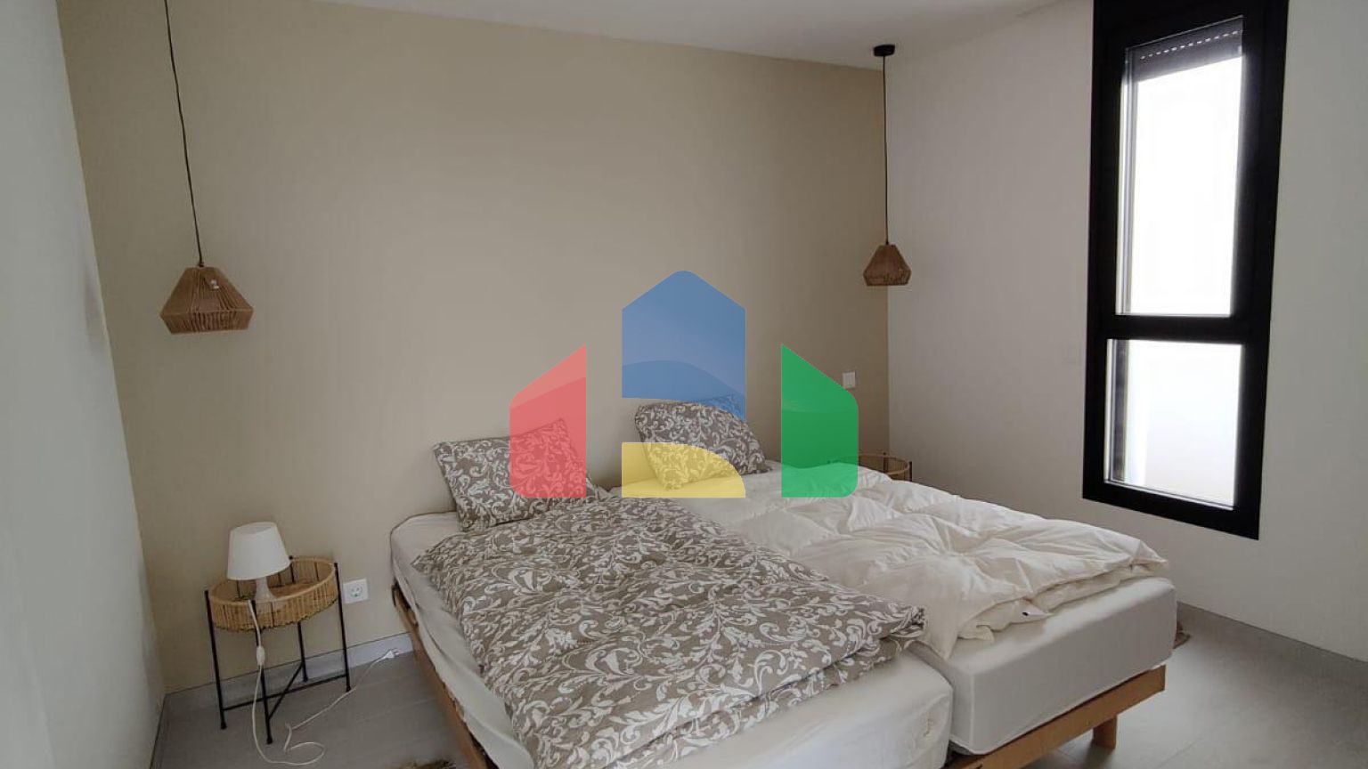 БОЛЬШАЯ СОВРЕМЕННАЯ ВИЛЛА В ФИНЕСТРАТЕ