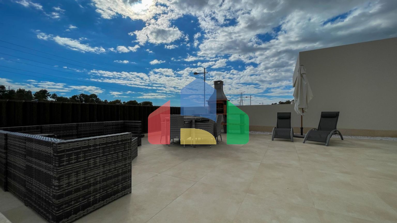 Вилла с дизайнерским подходом в Финестрате