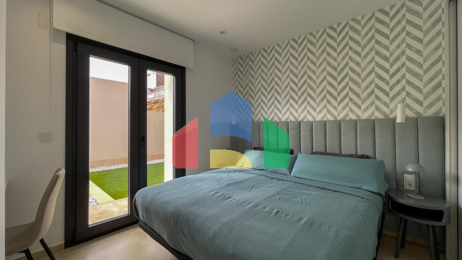 Вилла с дизайнерским подходом в Финестрате