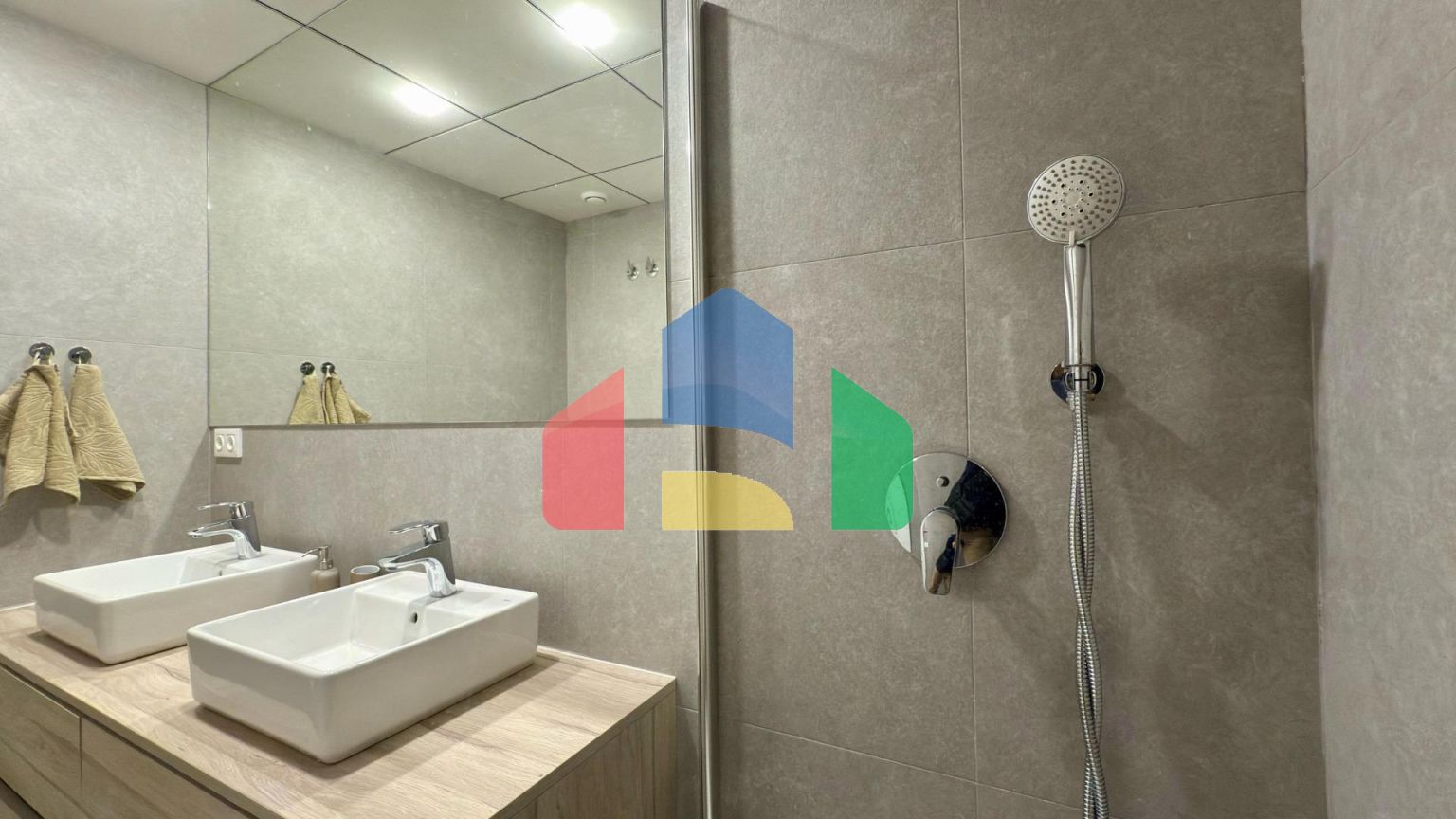 Роскошная Квартира с Потрясающим Видом на Море