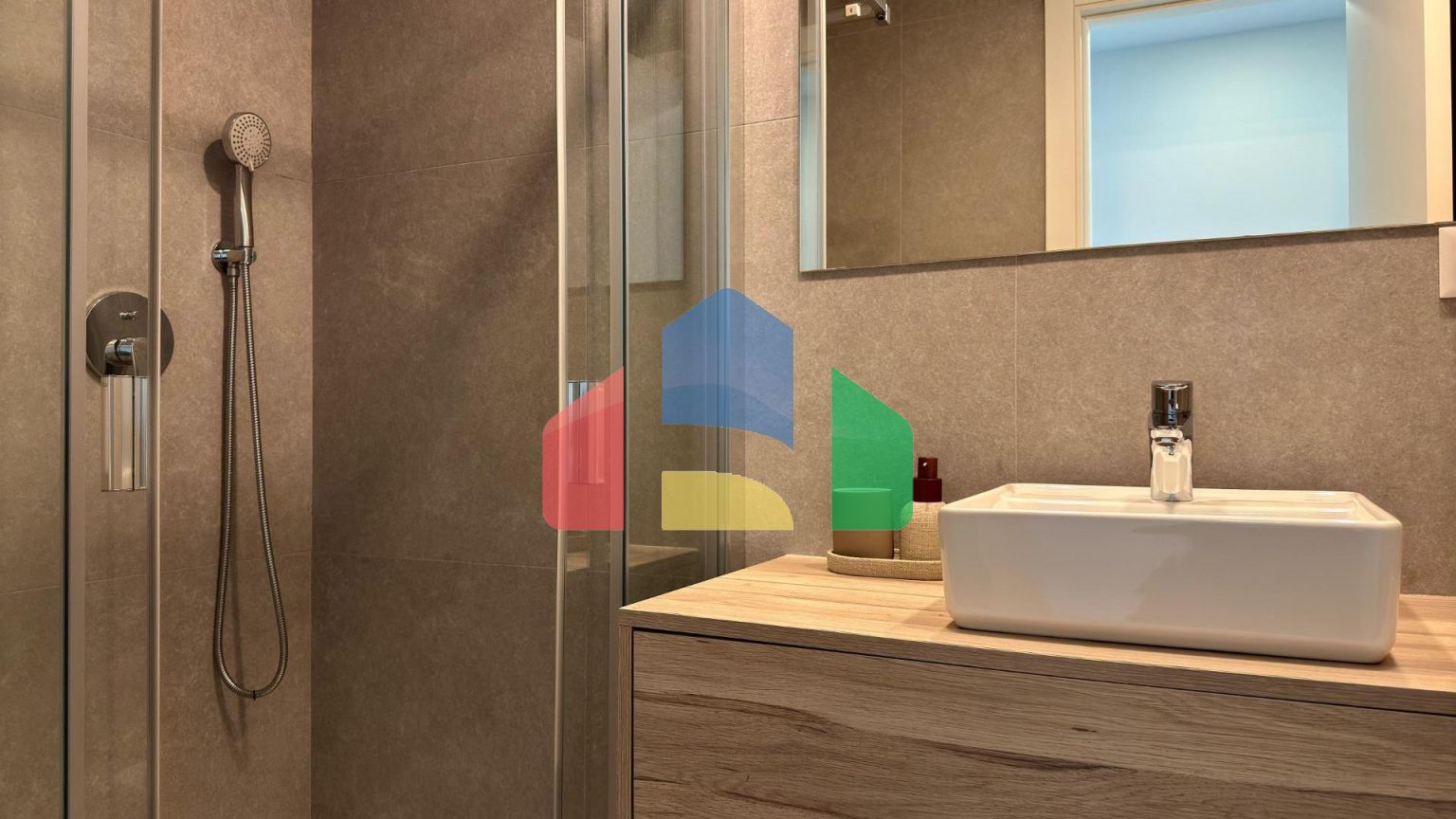 Роскошная Квартира с Потрясающим Видом на Море