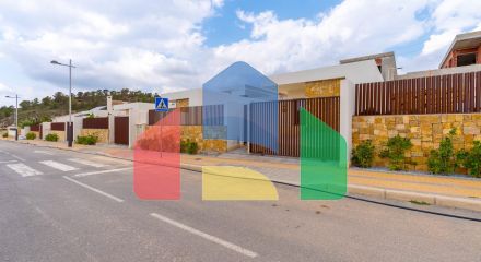 Идеальный летний дом с потрясающим видом