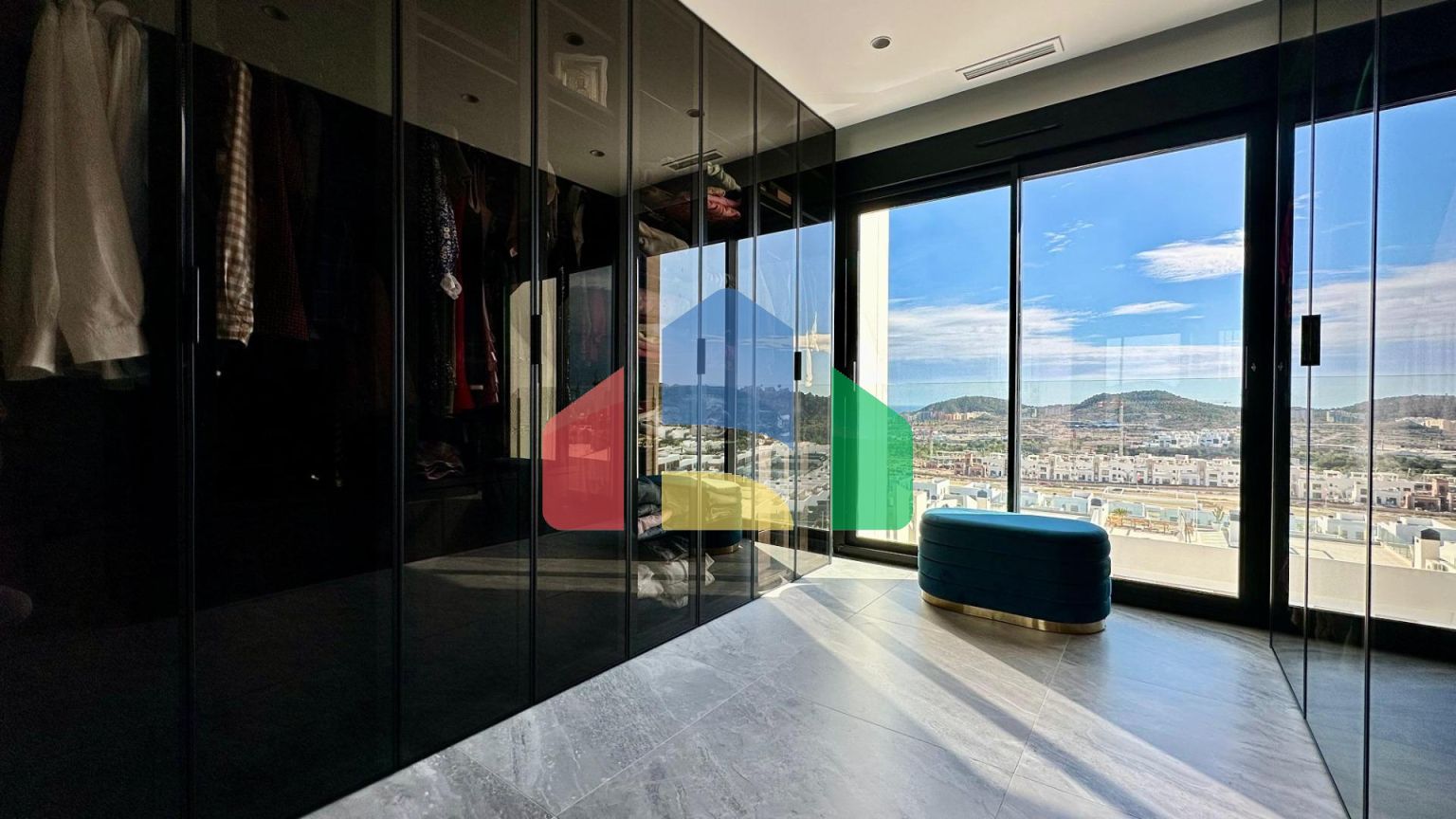 Эксклюзивная Люксовая Вилла с Потрясающим Панорамным Видом на Море и Бенидорм