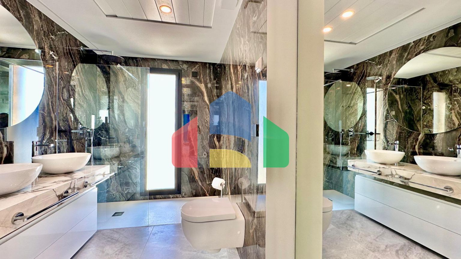 Эксклюзивная Люксовая Вилла с Потрясающим Панорамным Видом на Море и Бенидорм