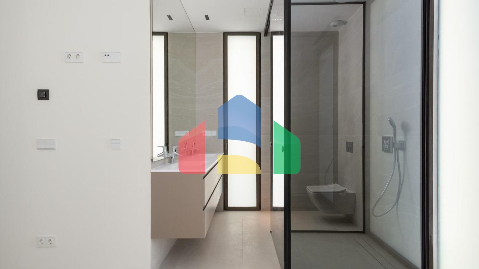 Невероятная вилла с панорамными видами в Финестрате