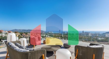 Невероятная вилла с панорамными видами в Финестрате