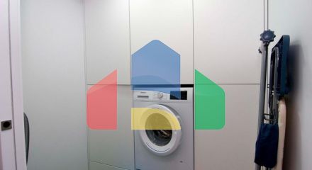 Современная вилла с захватывающим видом на море и роскошной отделкой