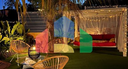 Современная вилла с захватывающим видом на море и роскошной отделкой