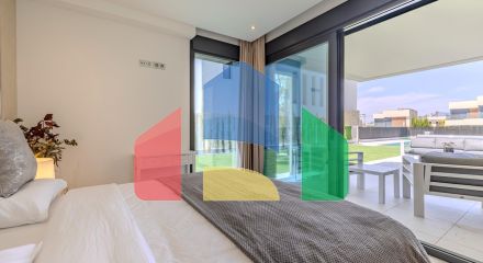 Роскошная вилла в престижном районе Сьерра Кортина де Финестрат с видом на море!