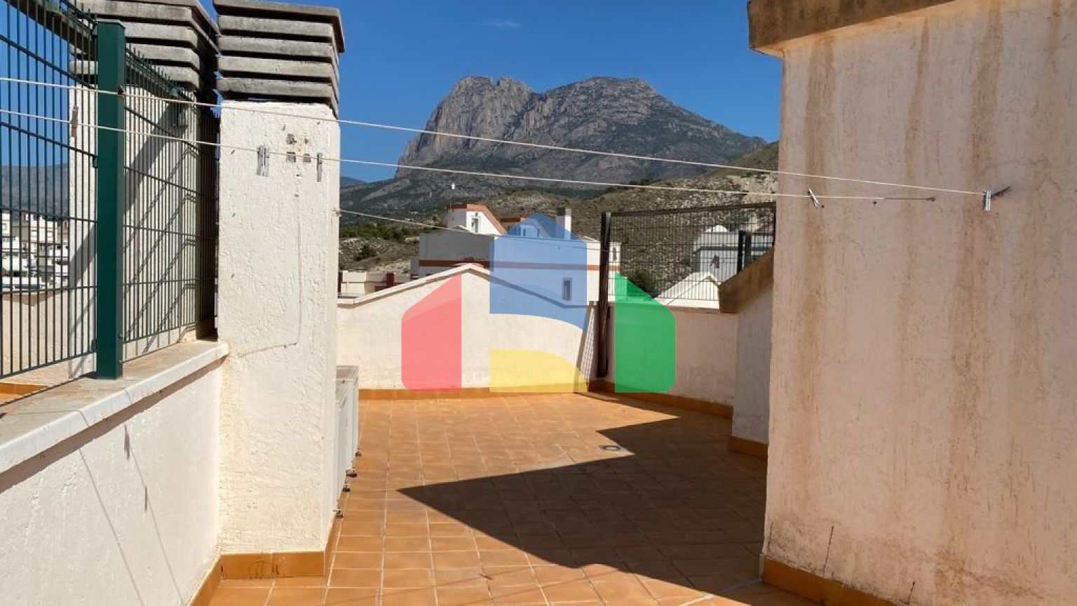 КРАСИВАЯ ВИЛЛА В ФИНЕСТРАТЕ НА ПРОДАЖУ